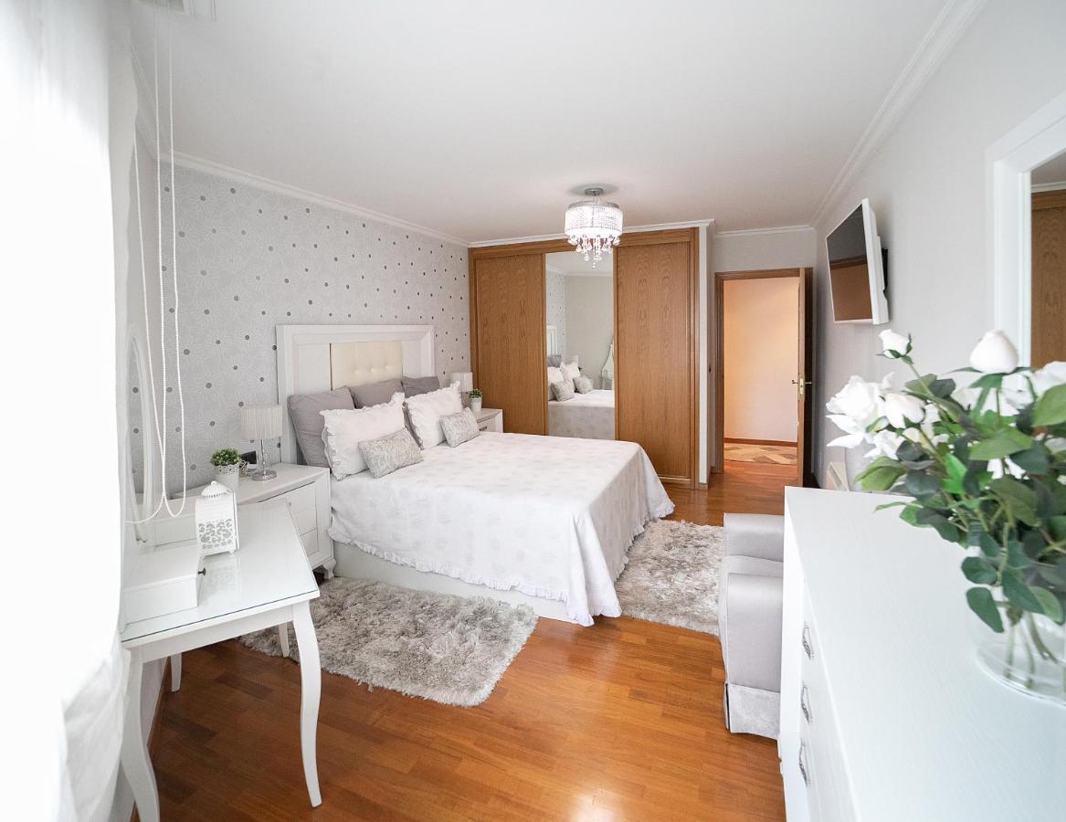 Galihost - Precioso Apartamento Con Parking En Vilagarcia 维拉加尔西亚·德·阿劳萨 外观 照片