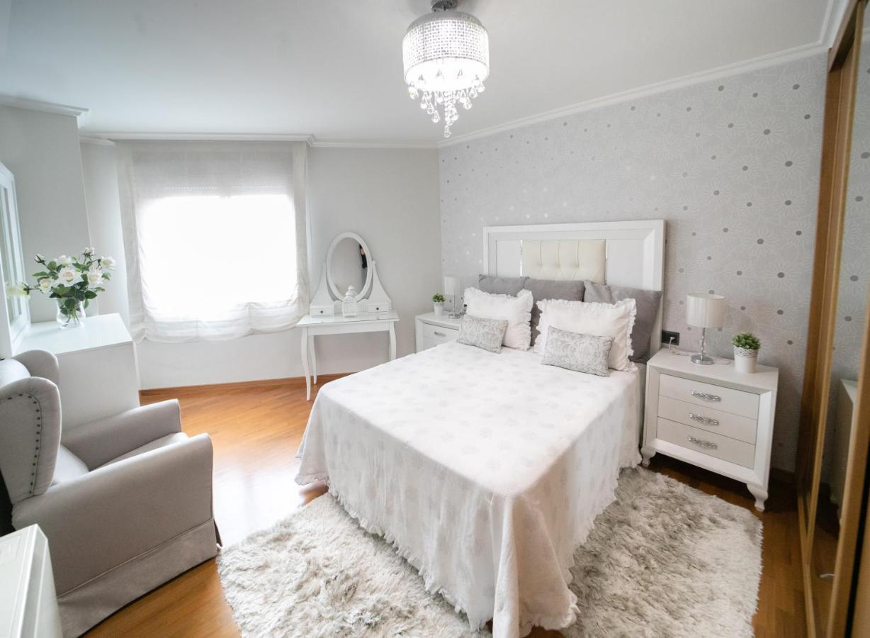 Galihost - Precioso Apartamento Con Parking En Vilagarcia 维拉加尔西亚·德·阿劳萨 外观 照片