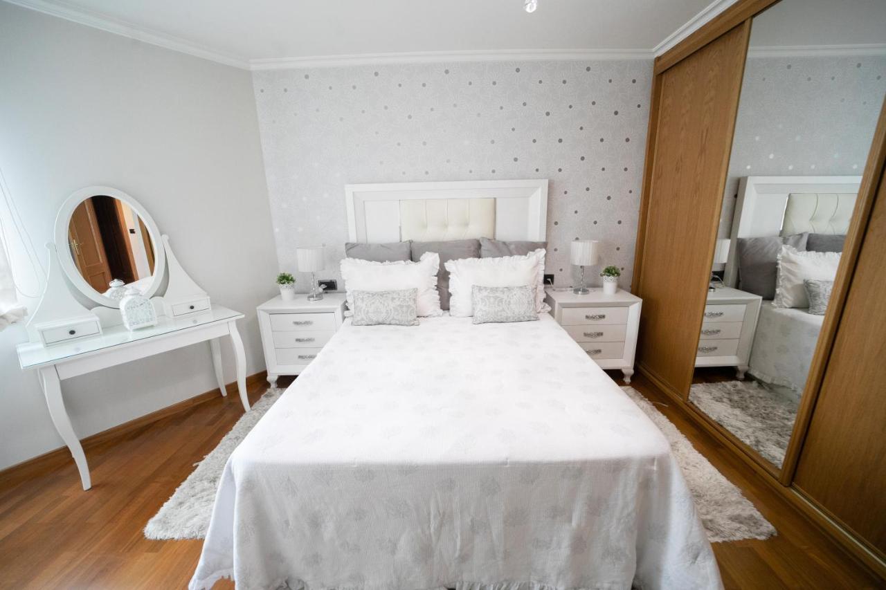 Galihost - Precioso Apartamento Con Parking En Vilagarcia 维拉加尔西亚·德·阿劳萨 外观 照片