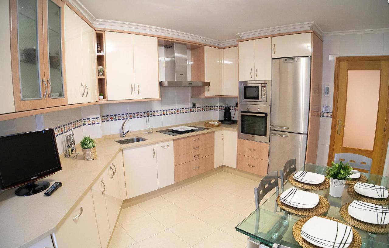 Galihost - Precioso Apartamento Con Parking En Vilagarcia 维拉加尔西亚·德·阿劳萨 外观 照片