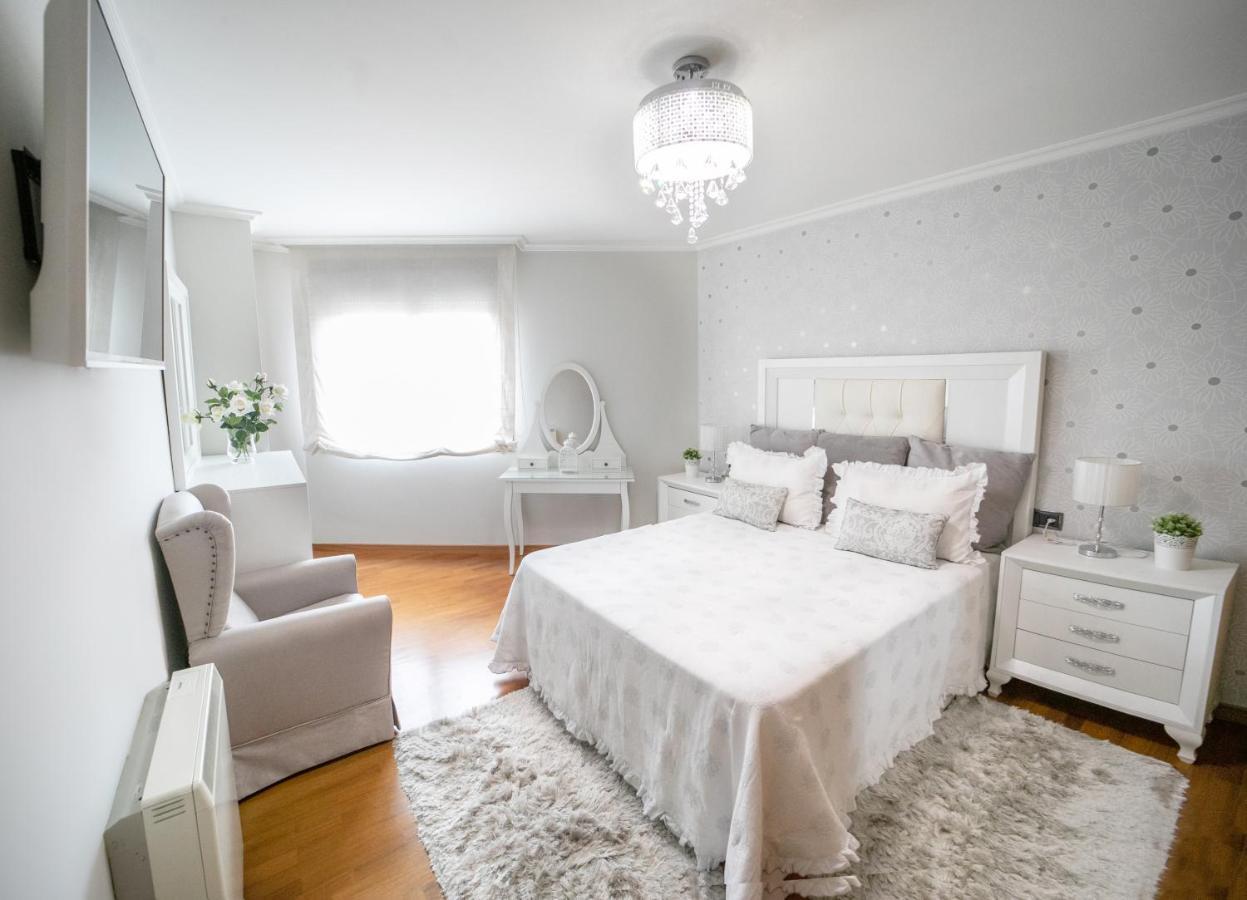Galihost - Precioso Apartamento Con Parking En Vilagarcia 维拉加尔西亚·德·阿劳萨 外观 照片